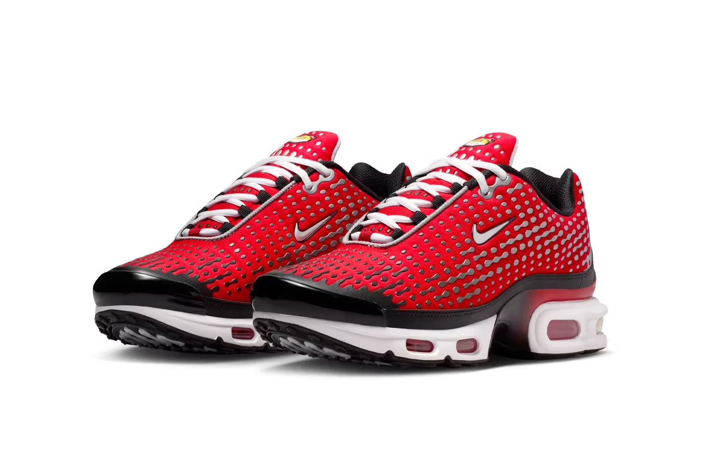 Nike Air Max Plus VII „University Red”: ogień, który wraca na ulice