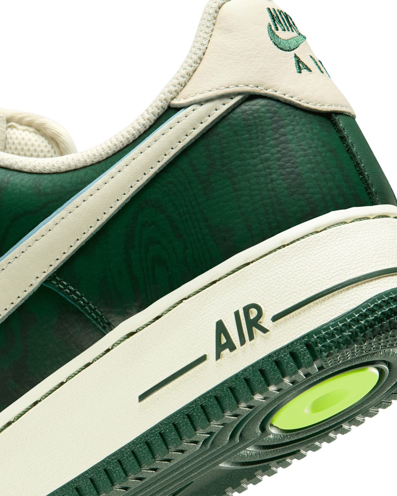 LAAMS x Nike Air Force 1 Low Please Post Bills IM6604-323 8