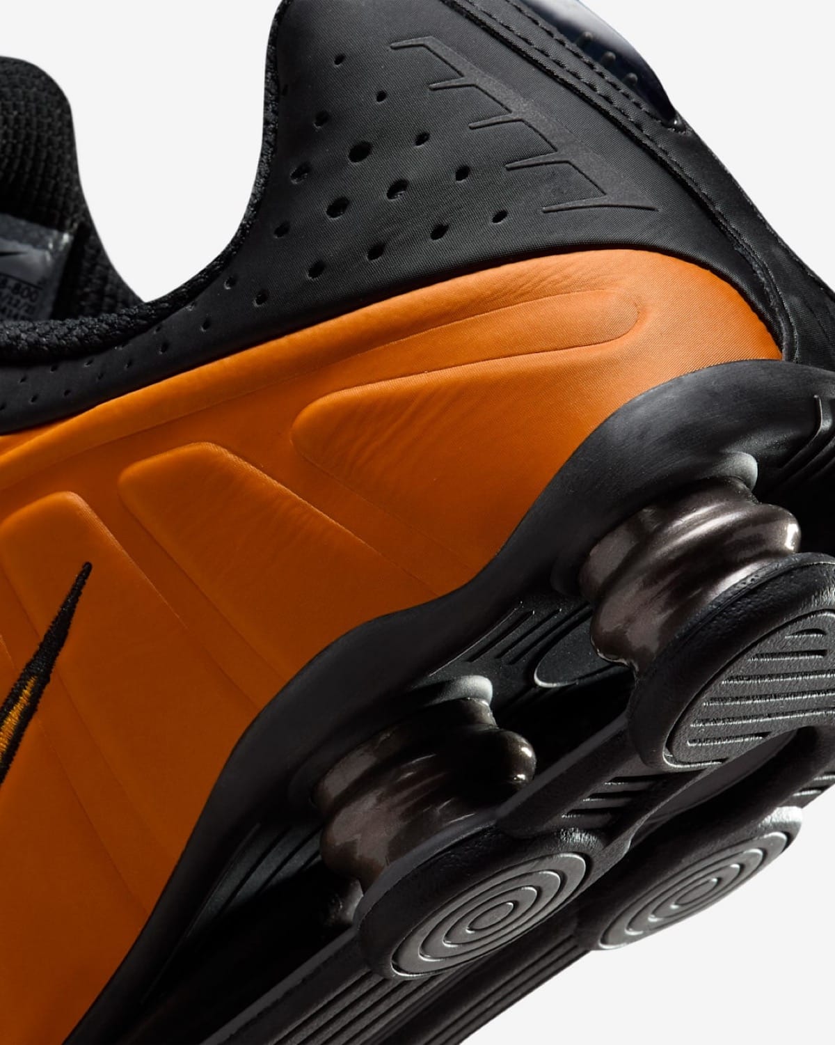 Nike Shox R4 Bright Ceramic Black HQ1988-800 8