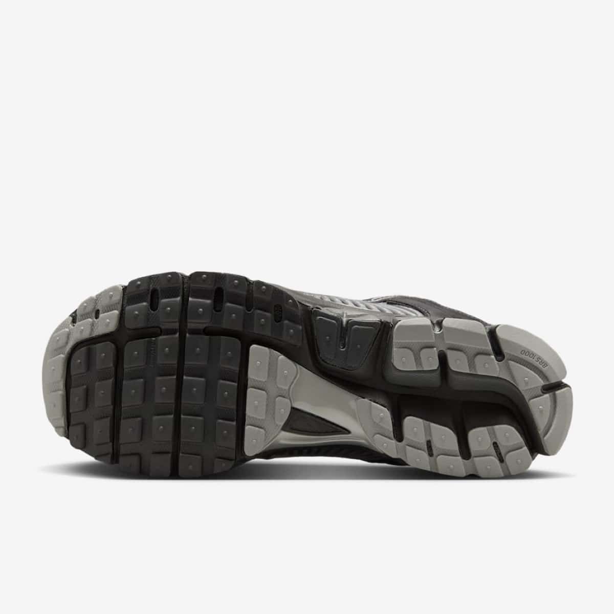 Nike Zoom Vomero 5 Anthracite Chrome HF1553-006 1