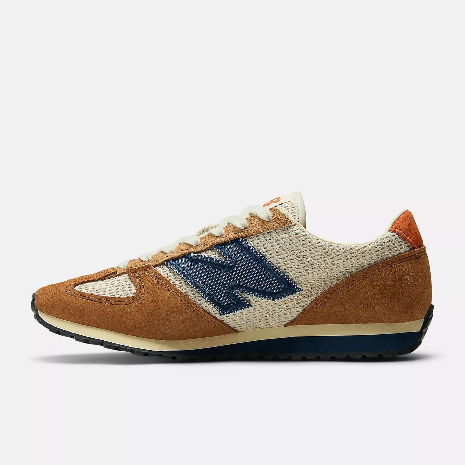 Sezane x New Balance 471 Linen Black U471SE 3