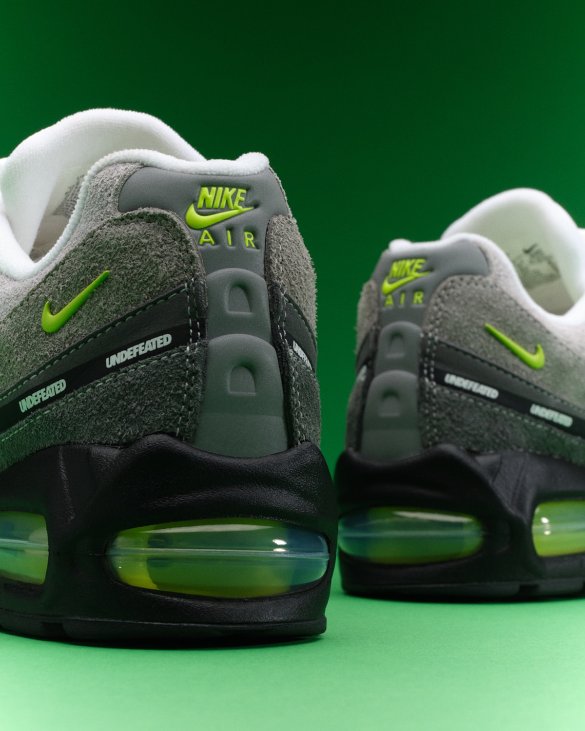 UNDEFEATED x Nike Air Max 95 Geo Exclusives Pack Holiday 2025 2