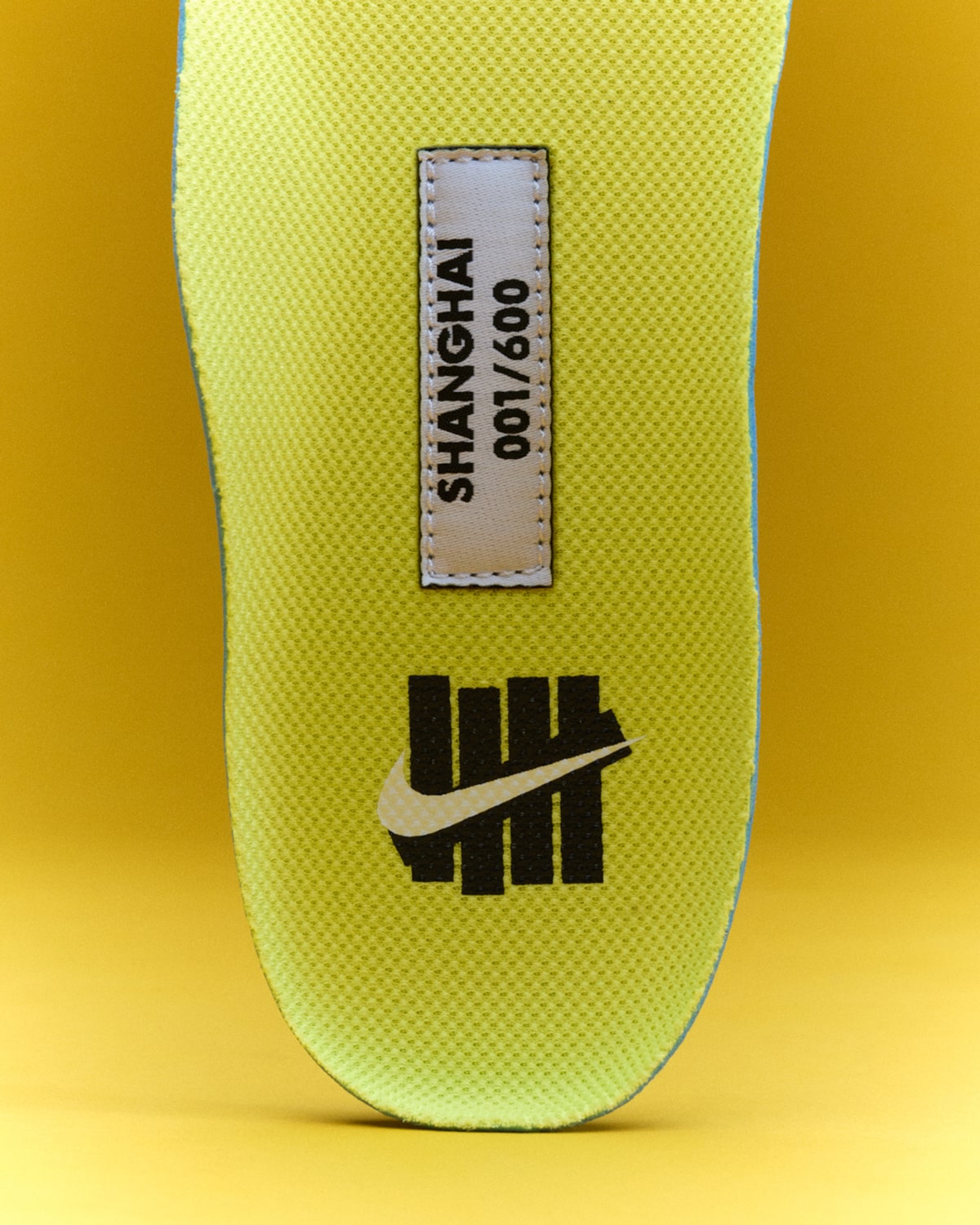 UNDEFEATED x Nike Air Max 95 Geo Exclusives Pack Holiday 2025 6