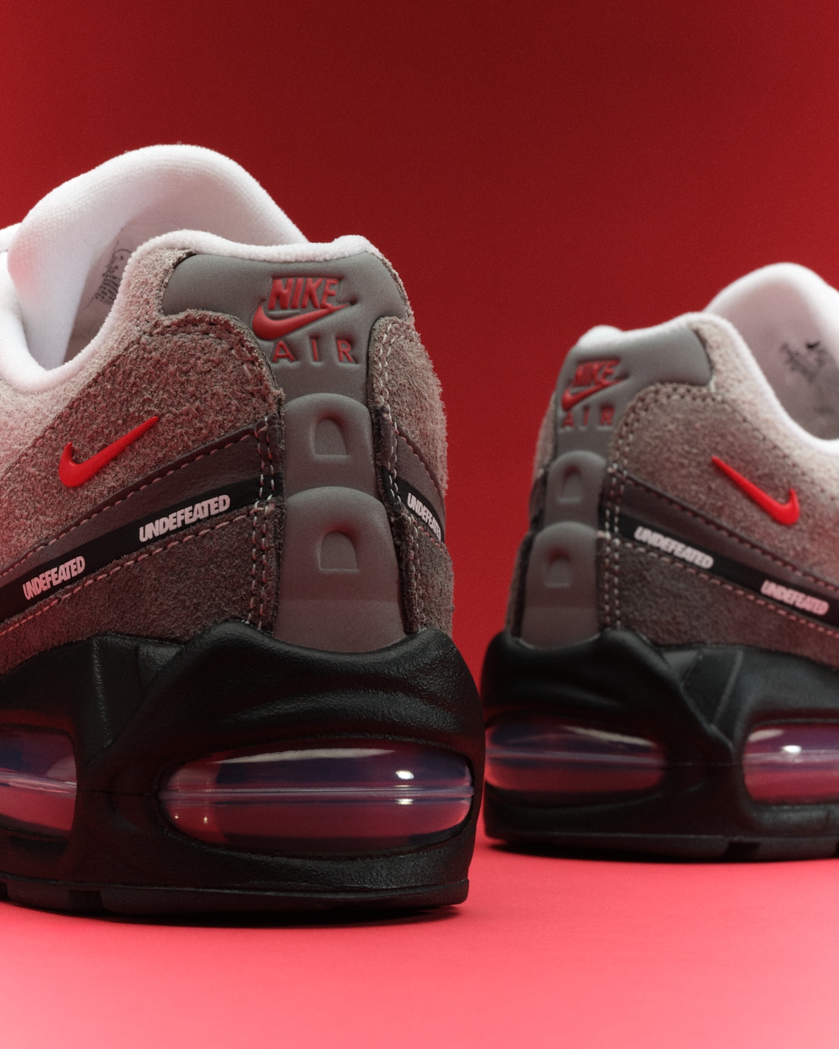 UNDEFEATED x Nike Air Max 95 Geo Exclusives Pack Holiday 2025 8