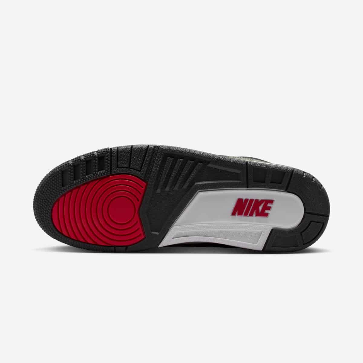 Levis x Air Jordan 3 Black Denim IR0914-400 1