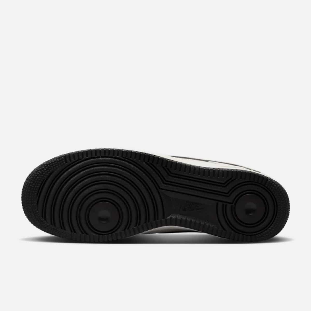 Nike Air Force 1 Low Sail Light Bone Black IQ7593-133 1