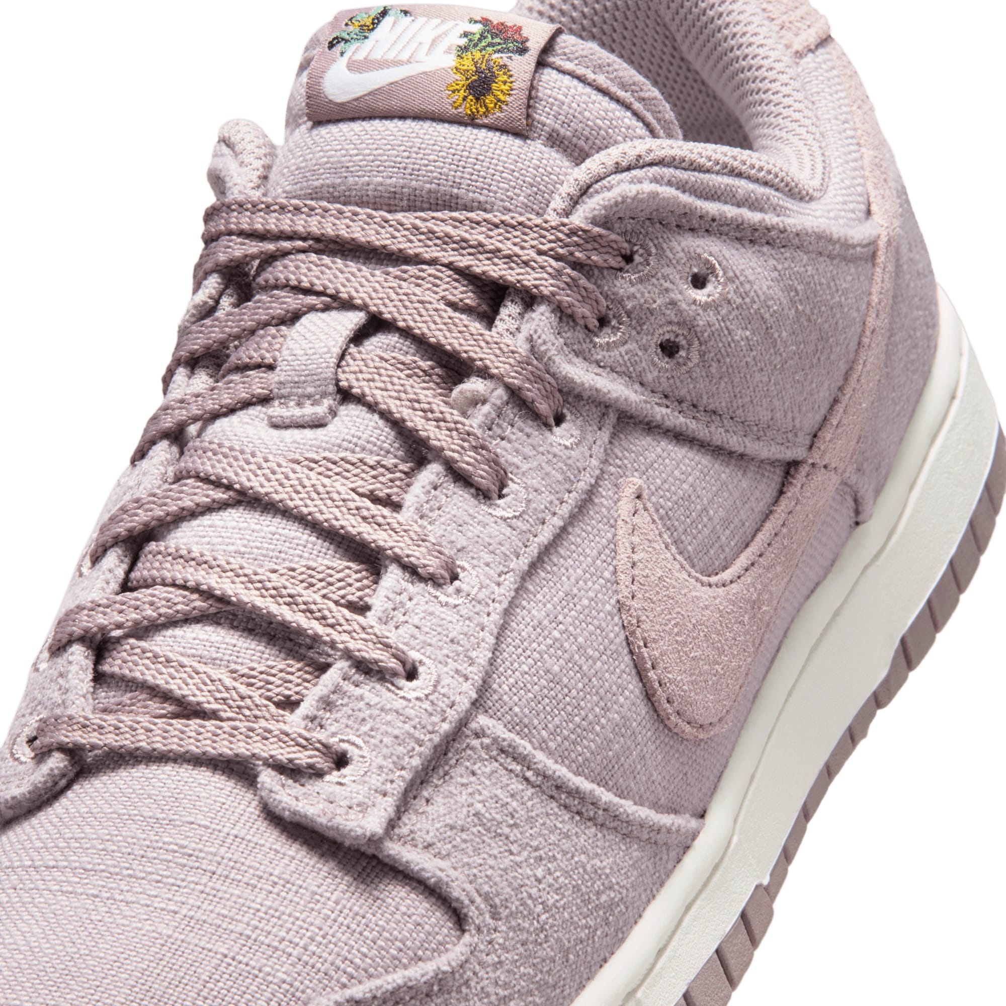 Nike Dunk Low Now Accepting All Flowers IQ0386-226 7