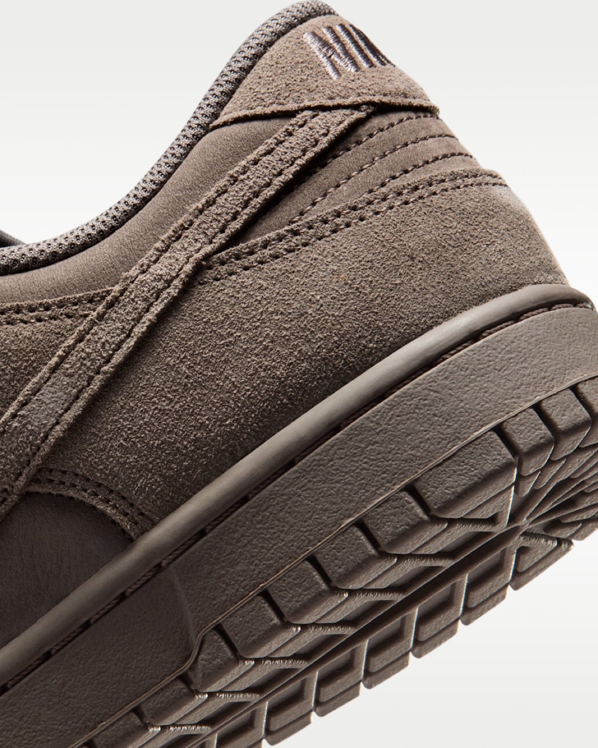 Nike Dunk Low SE Cave Stone IB6651-200 8