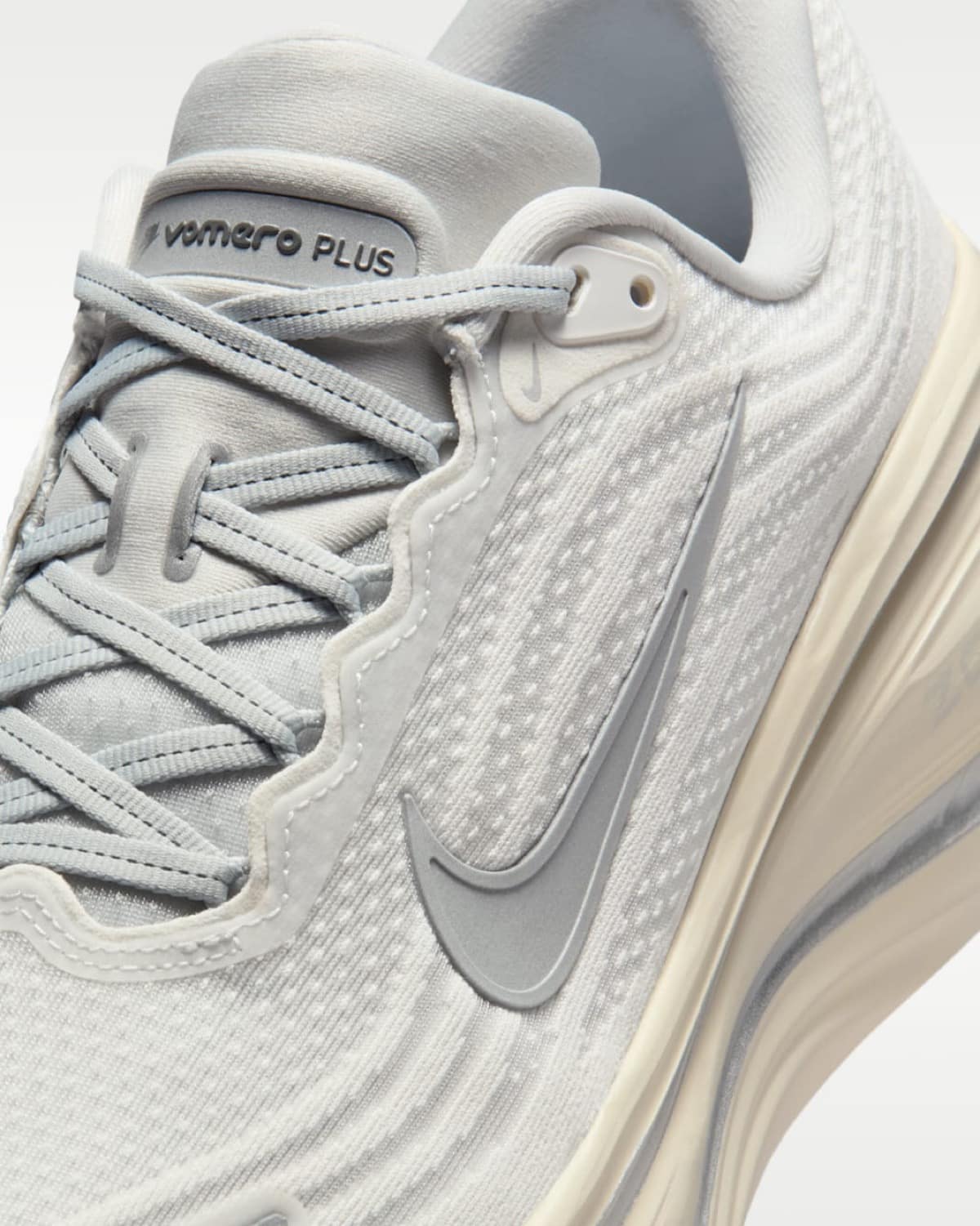 Nike Vomero Plus Platinum Tint IQ0308-094 7