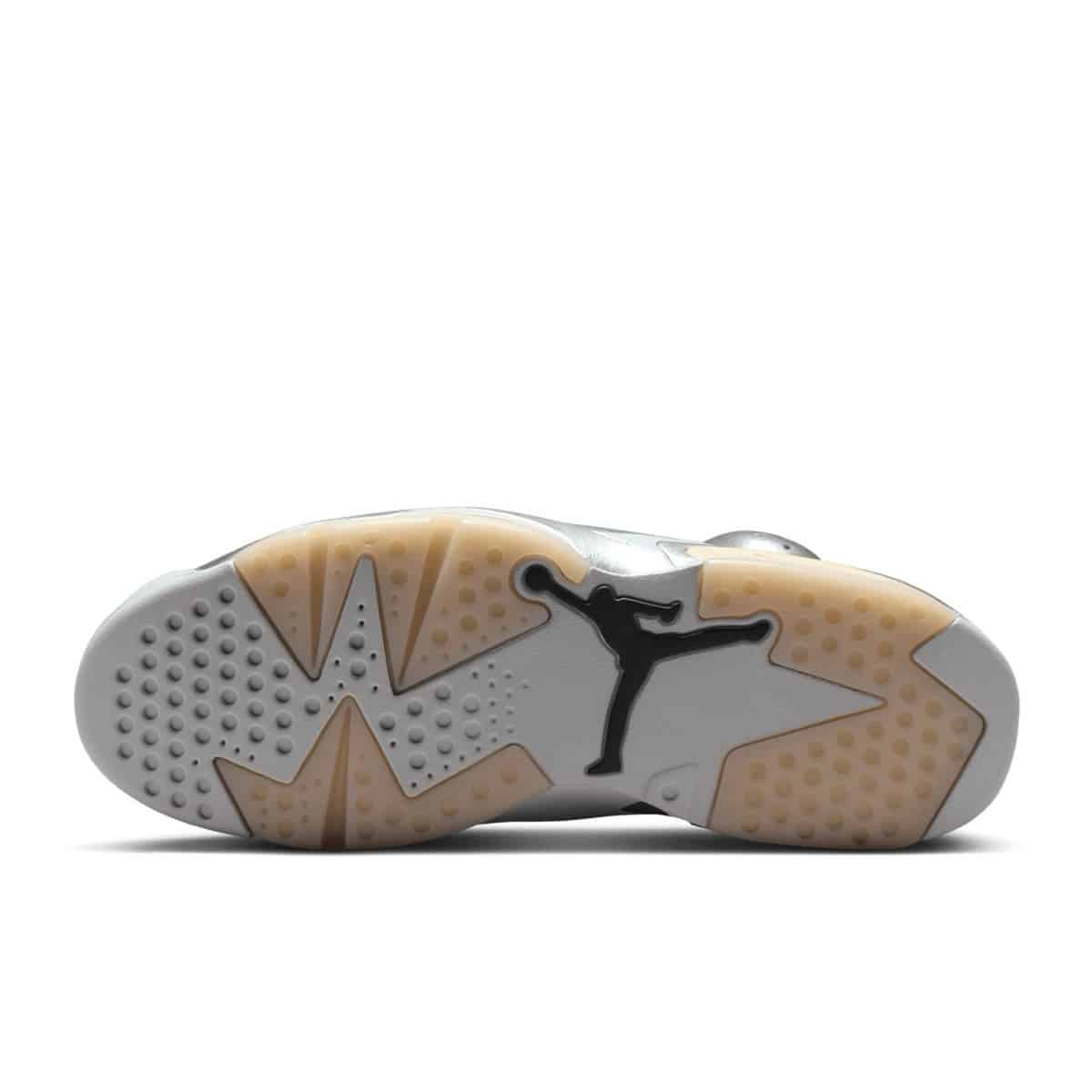 Paris Saint-Germain x Air Jordan 6 Metallic Silver IQ5135-001 1