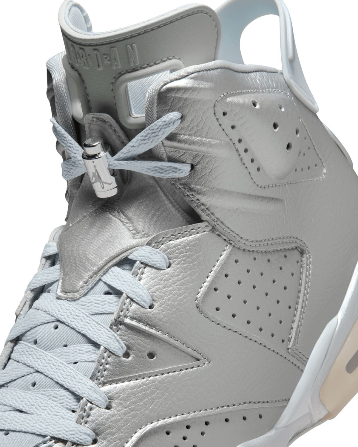 Paris Saint-Germain x Air Jordan 6 Metallic Silver IQ5135-001 7