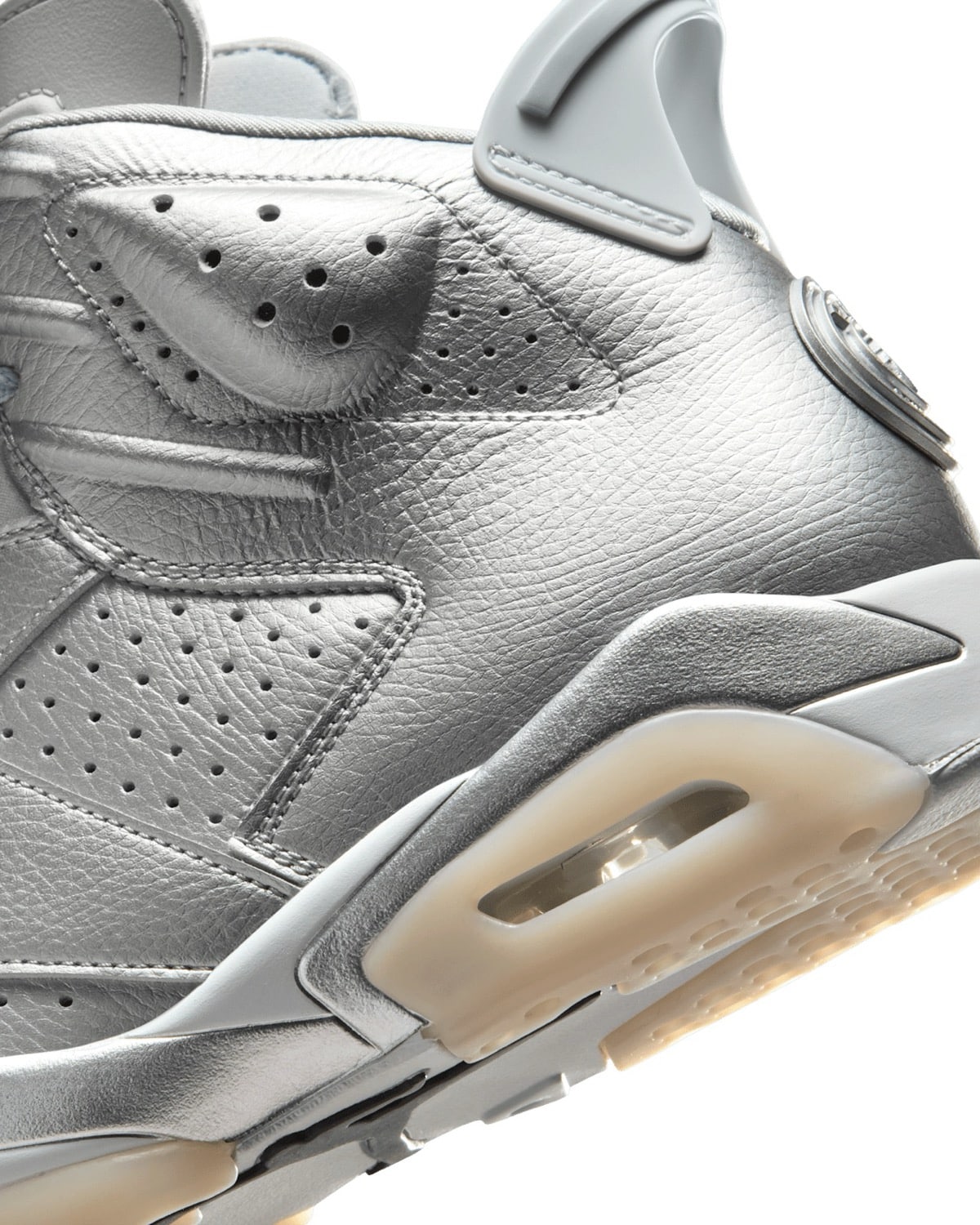 Paris Saint-Germain x Air Jordan 6 Metallic Silver IQ5135-001 8