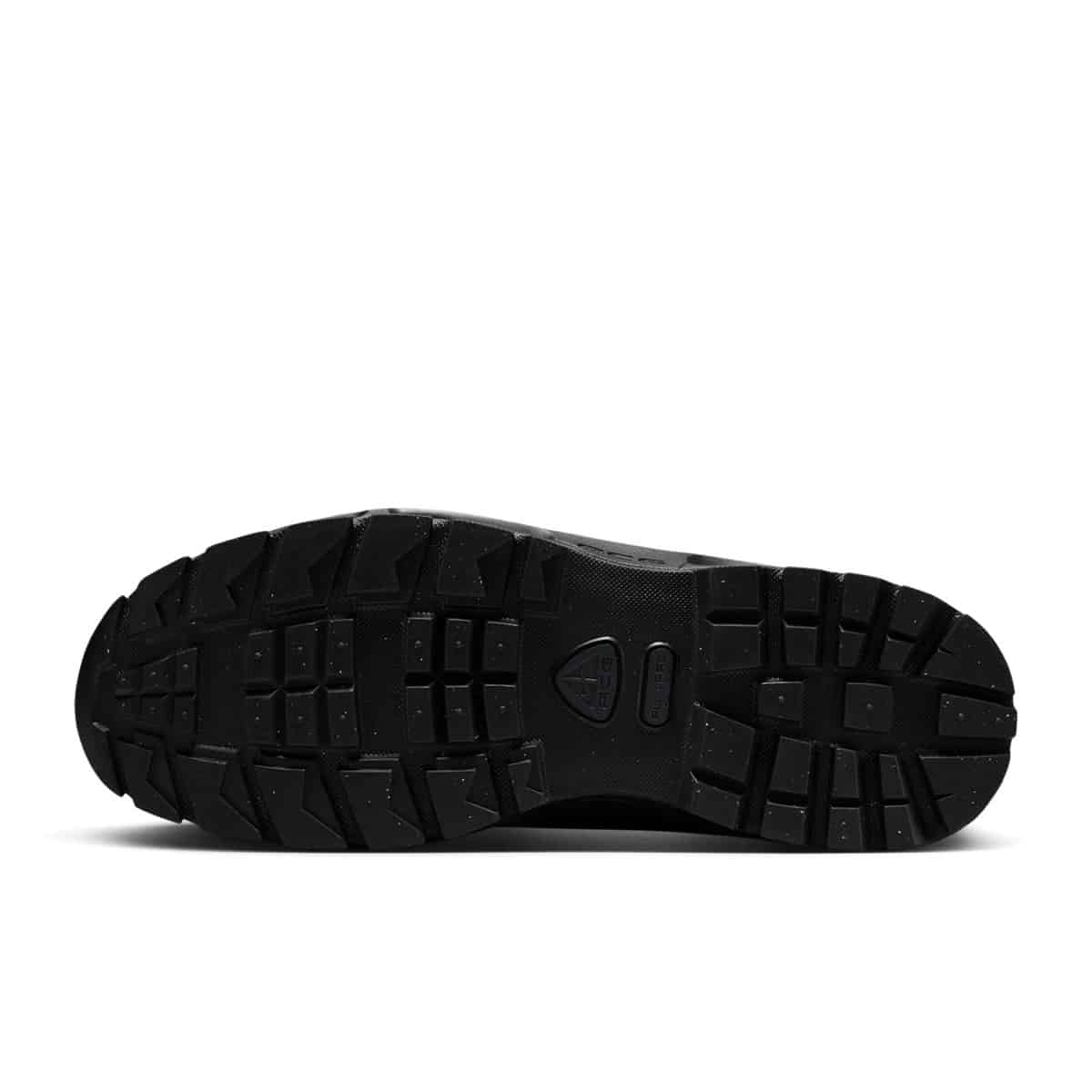 Nike Air Max Goadome Low Black IQ0641-001 1