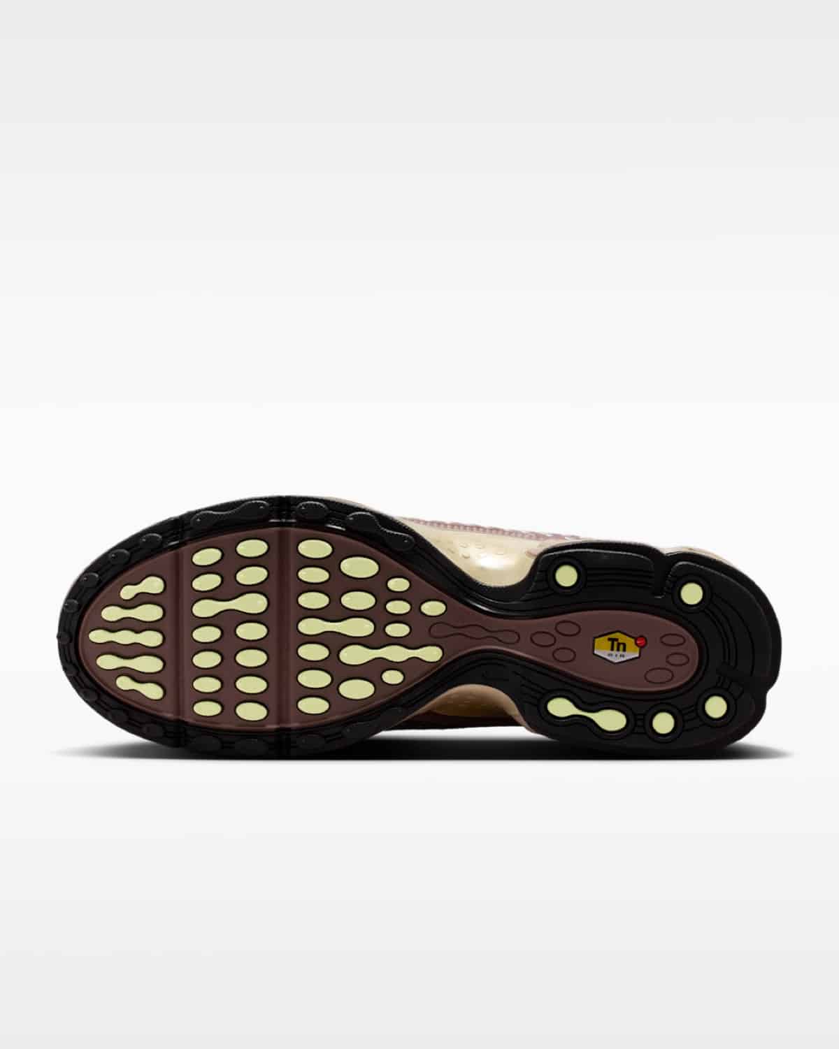 Nike Air Max Plus VII Kylian Mbappe HQ2197-200 1