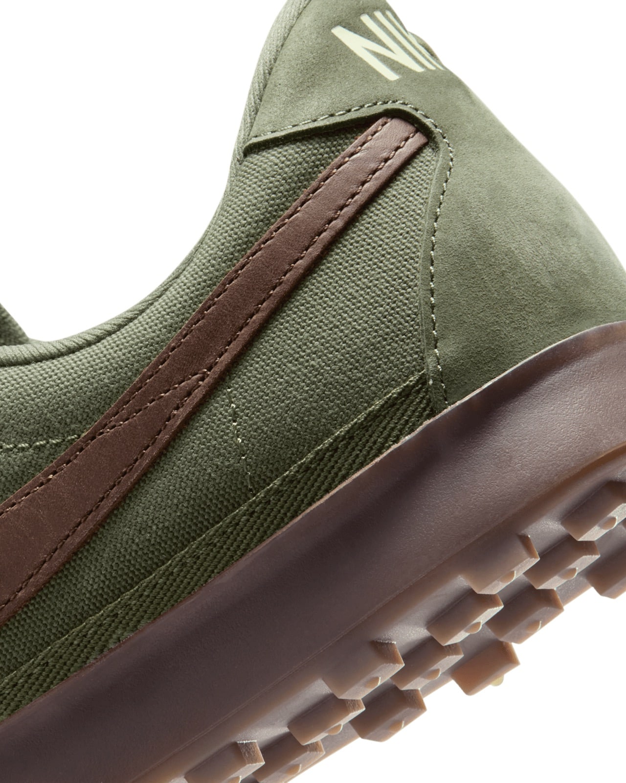 Nike Astrograbber Winter Canvas Medium Olive Cacao Wow IO9281-200 8