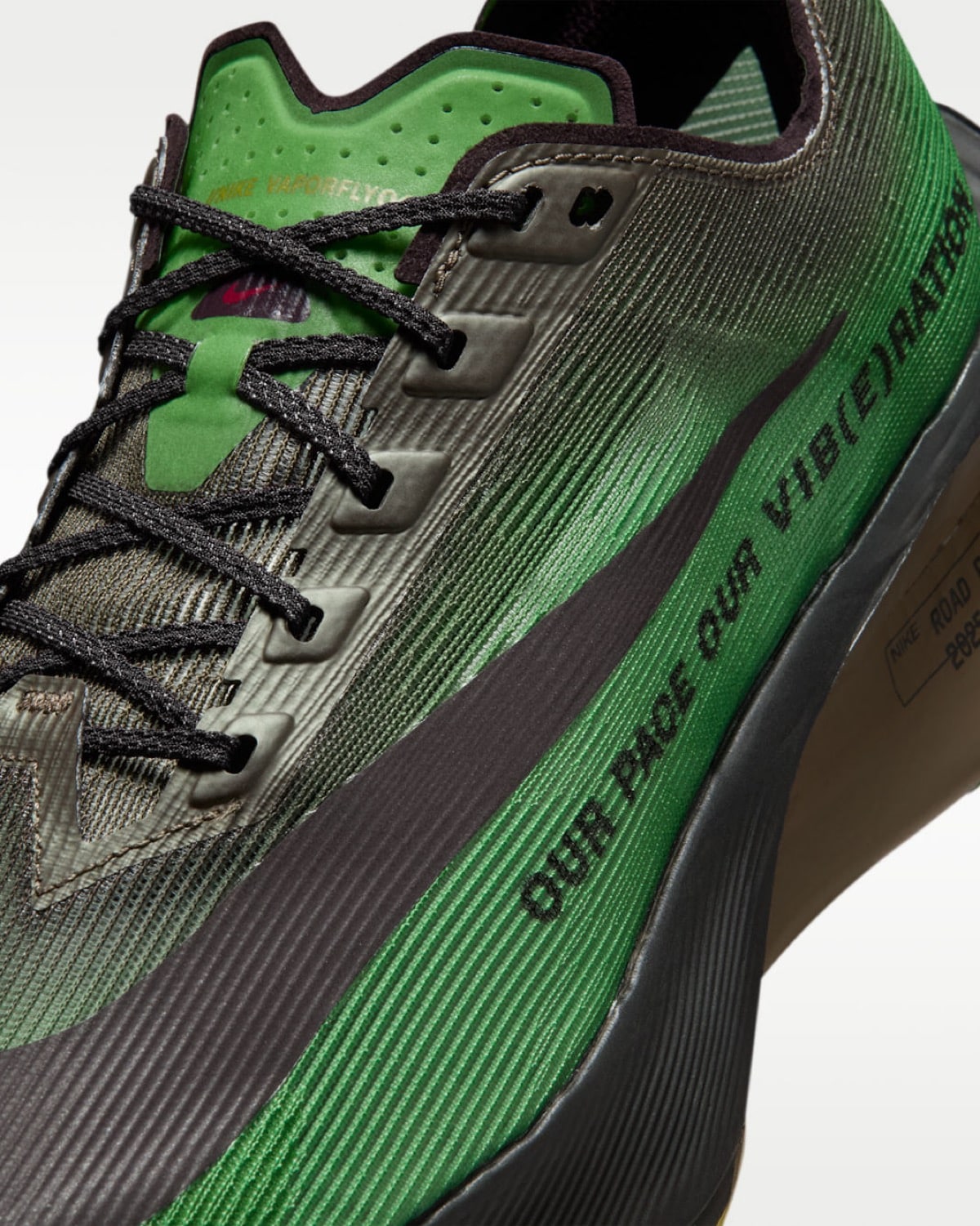 Nike Vaporfly 4 Our Pace Our Vib(e)ration IQ3418-399 7