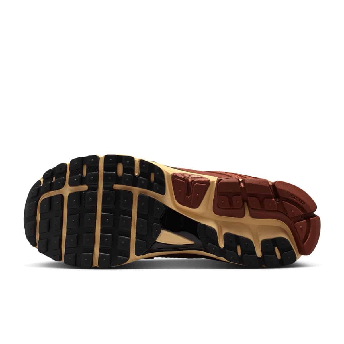 Nike Zoom Vomero 5 Pony IO4555-200 1