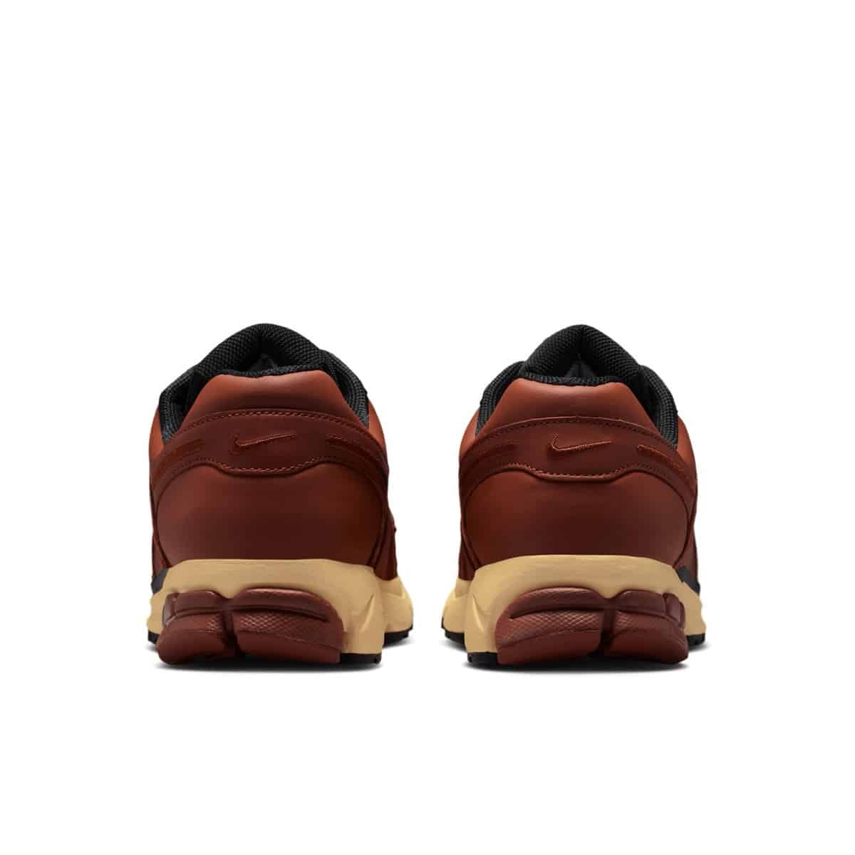 Nike Zoom Vomero 5 Pony IO4555-200 6