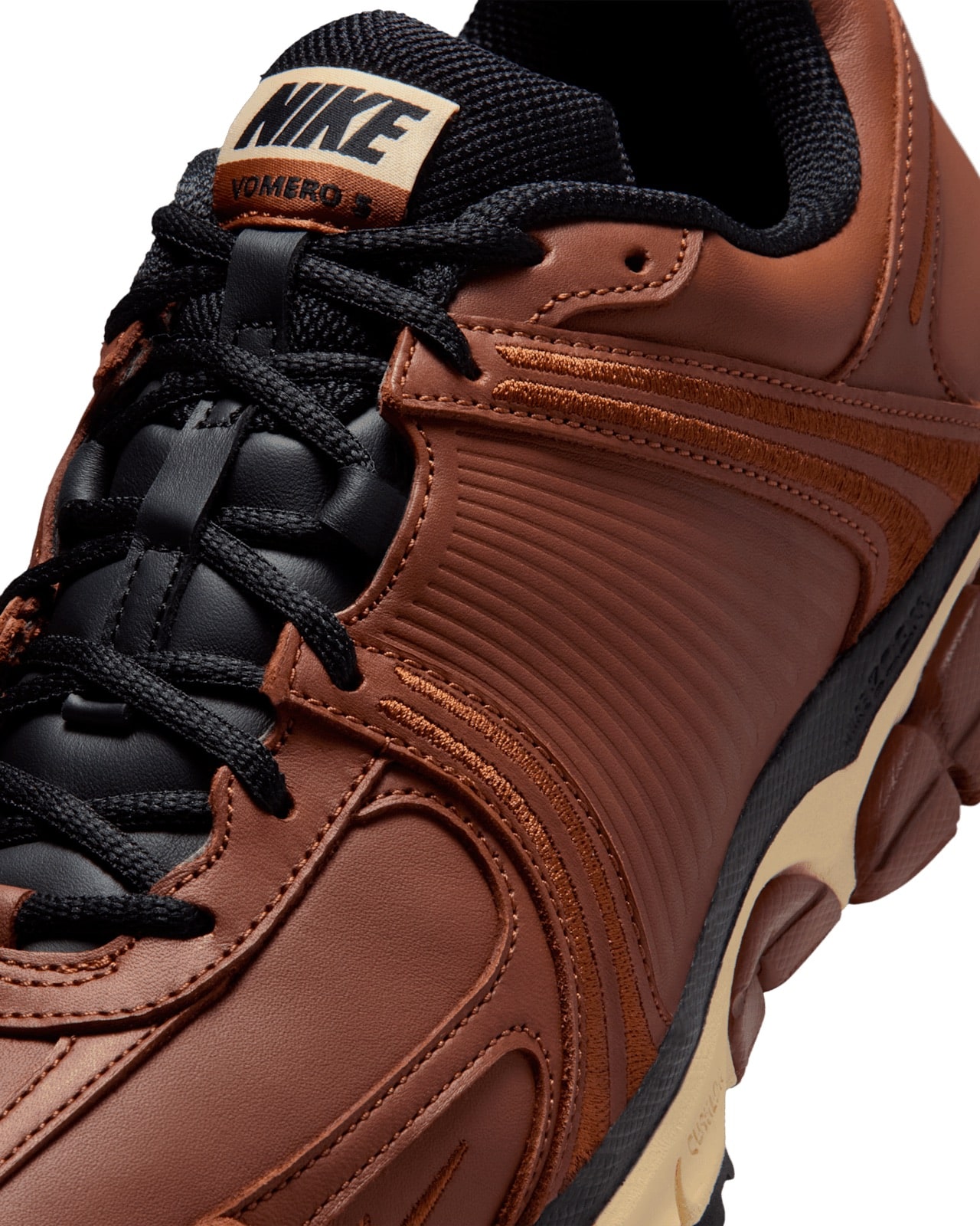Nike Zoom Vomero 5 Pony IO4555-200 7