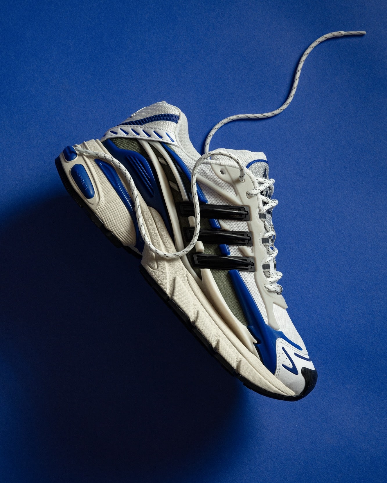 adidas VIRGINIA Adistar Jellyfish Triple Black Royal Blue 2