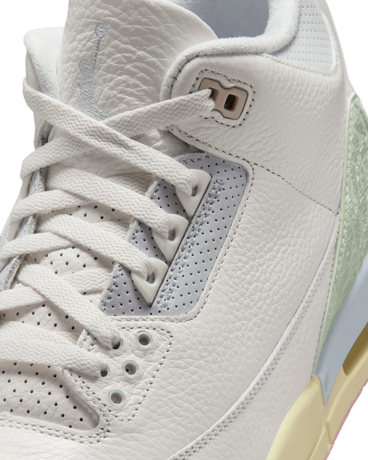 Air Jordan 3 Spring Is in the Air IF4396-100 7