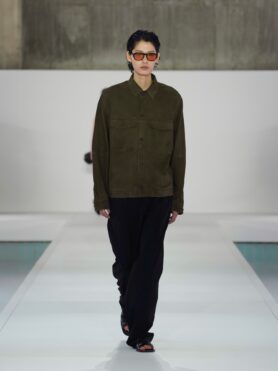 COS Spring Summer 2026 Korea Runway 10