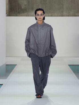 COS Spring Summer 2026 Korea Runway 14
