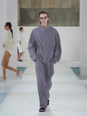 COS Spring Summer 2026 Korea Runway 6