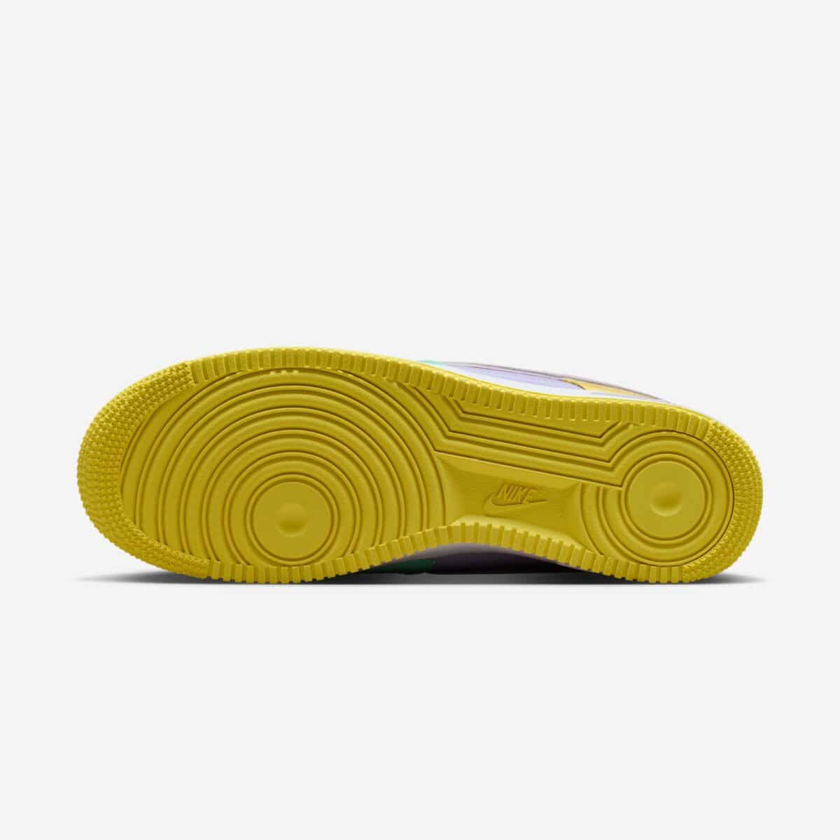 Nike Air Force 1 Low Easter IQ9706-701 1
