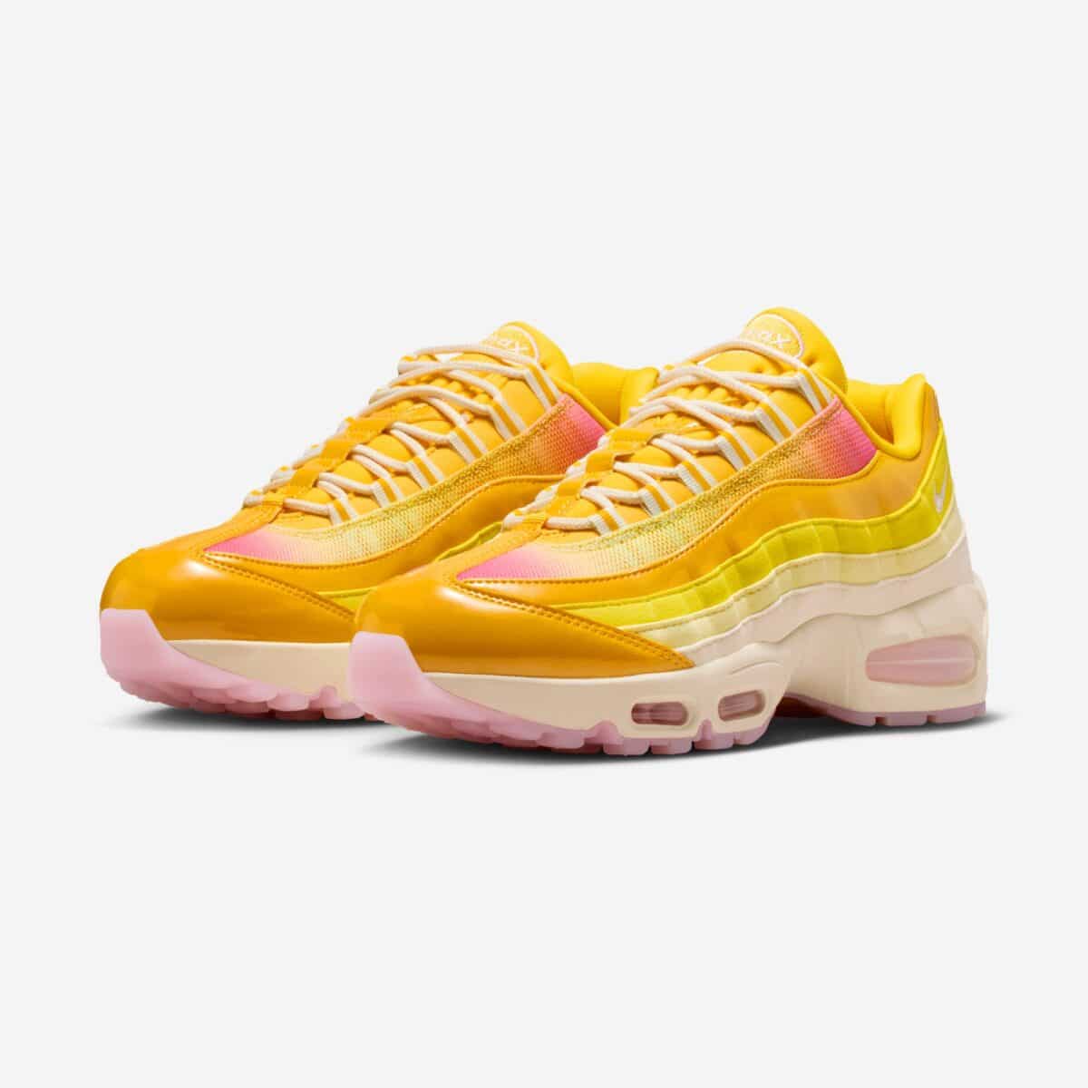 Nike Air Max 95 University Gold Pink Foam IQ0382-739 4