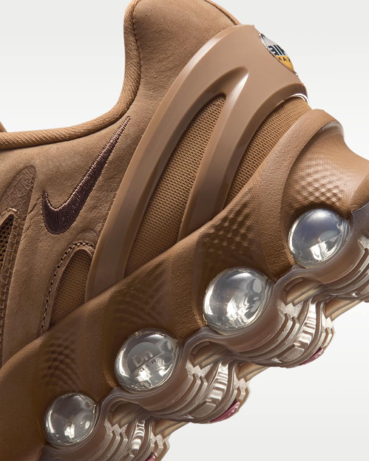 Nike Air Max Dn8 Leather Flax IB6381-200 8
