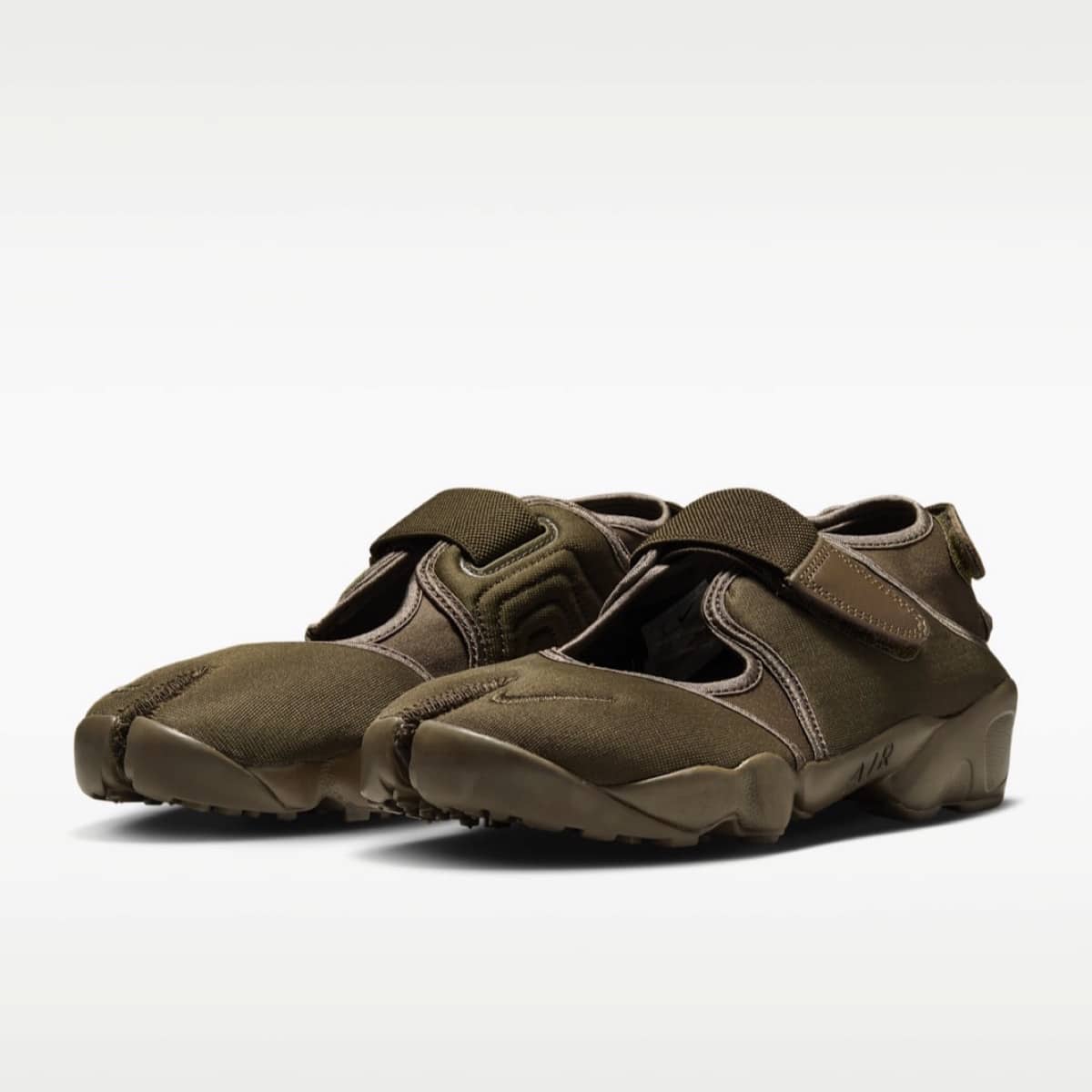 Nike Air Rift Dark Hazel Shimmer IV6058-200 4