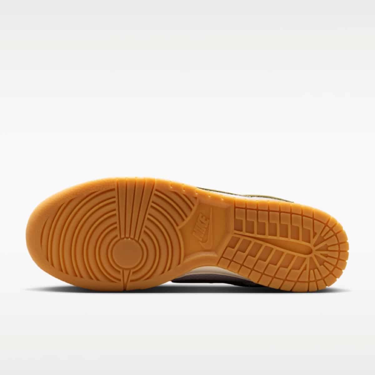 Nike Dunk Low SE Light Bone Pilgrim II7078-001 1