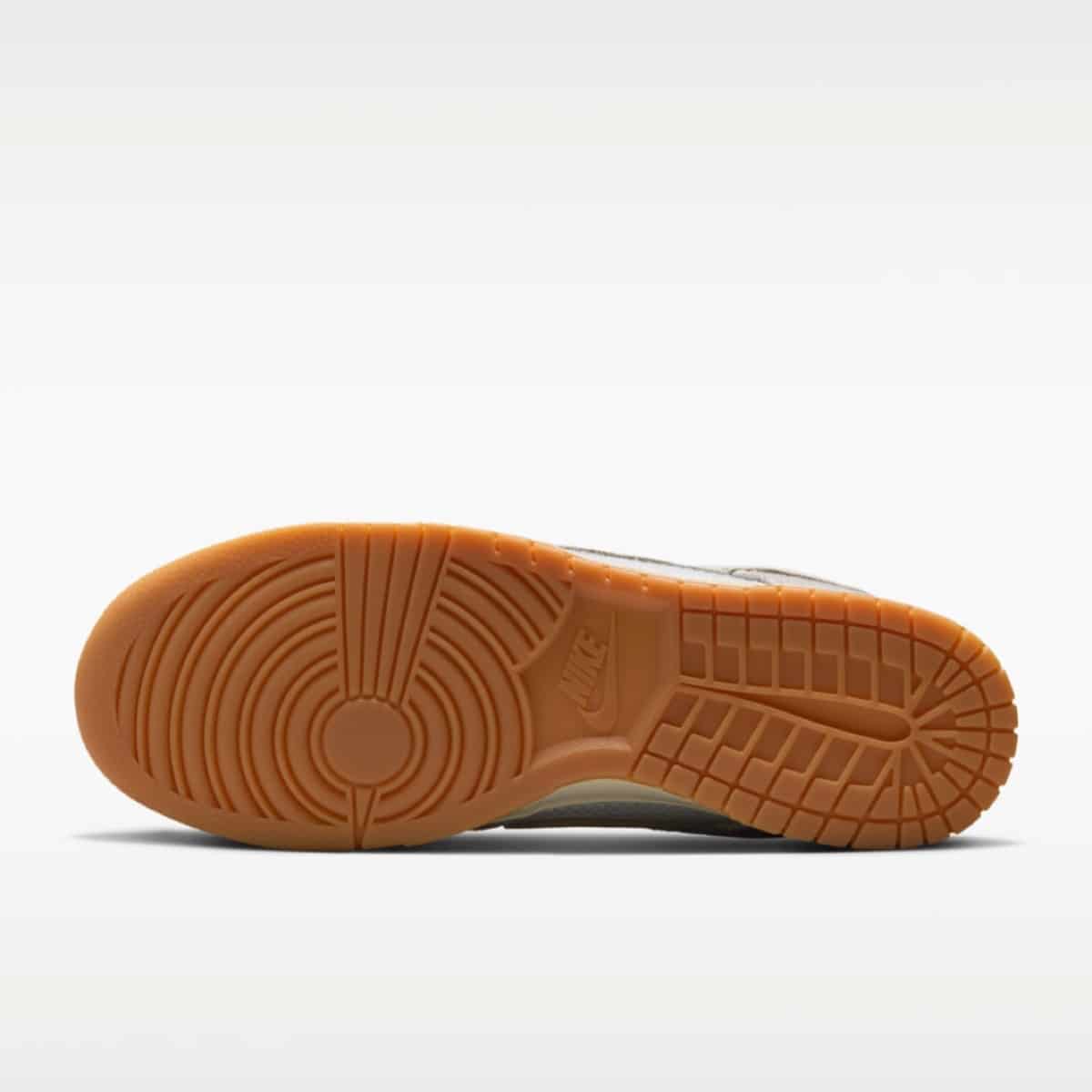 Nike Dunk Low SE Moon Particle Photon Dust II7078-200 1