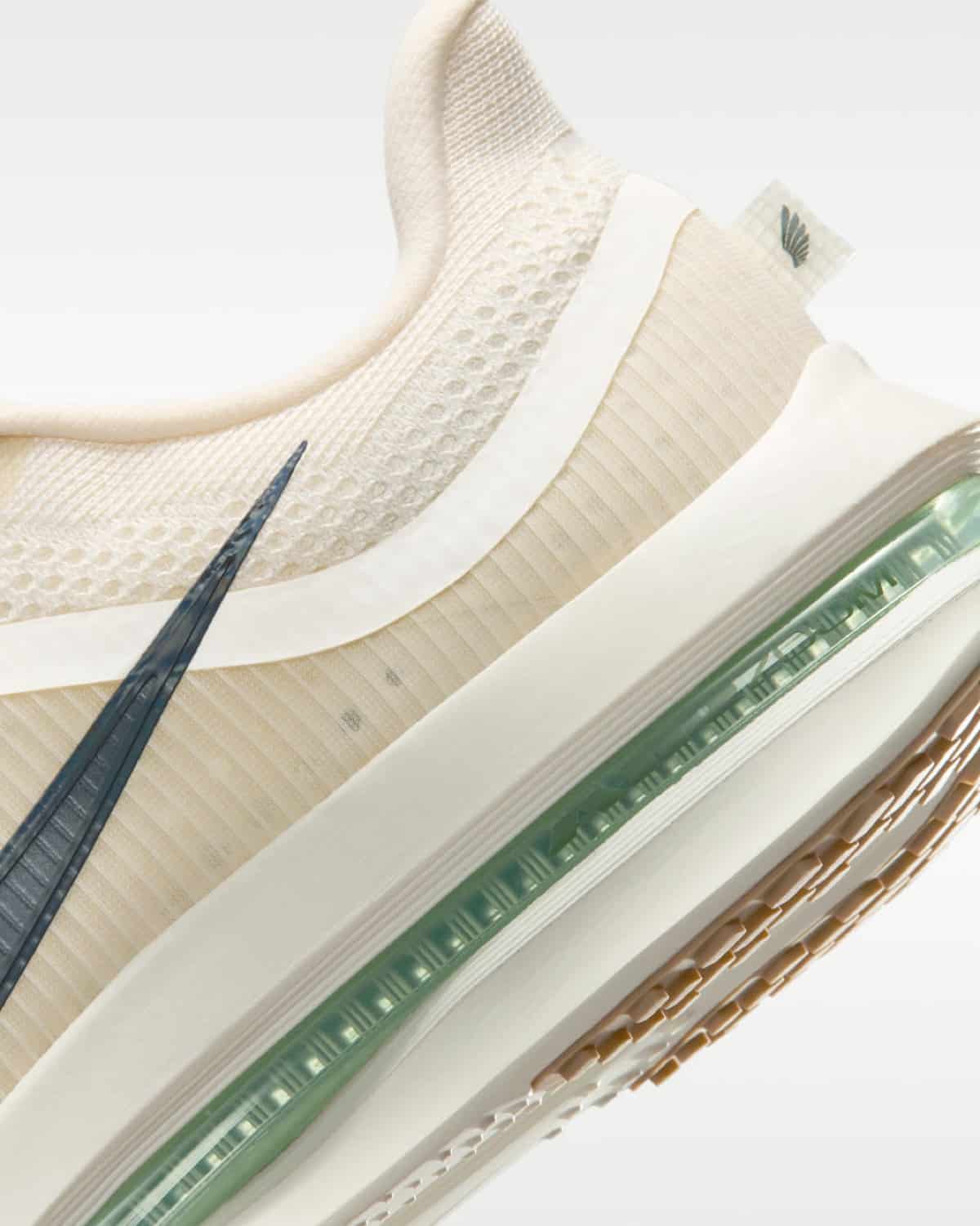 Nike Pegasus Premium Sail HQ2592-106 8