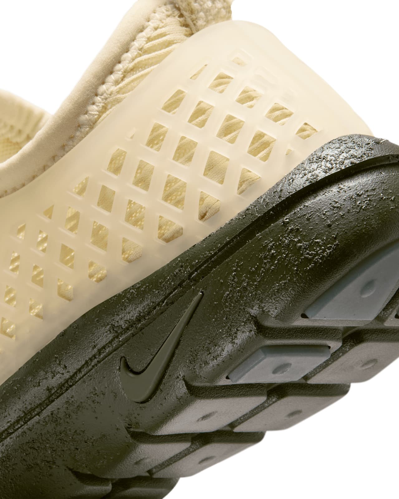 Nike Rejuven8 Run Sequoia Light Khaki IQ0310-355 8