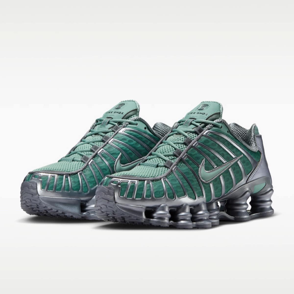 Nike Shox TL Cannon AR3566-007 4