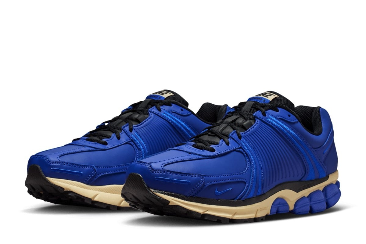 Nike Zoom Vomero 5 „Hyper Royal” – brak Swoosha, maksimum stylu