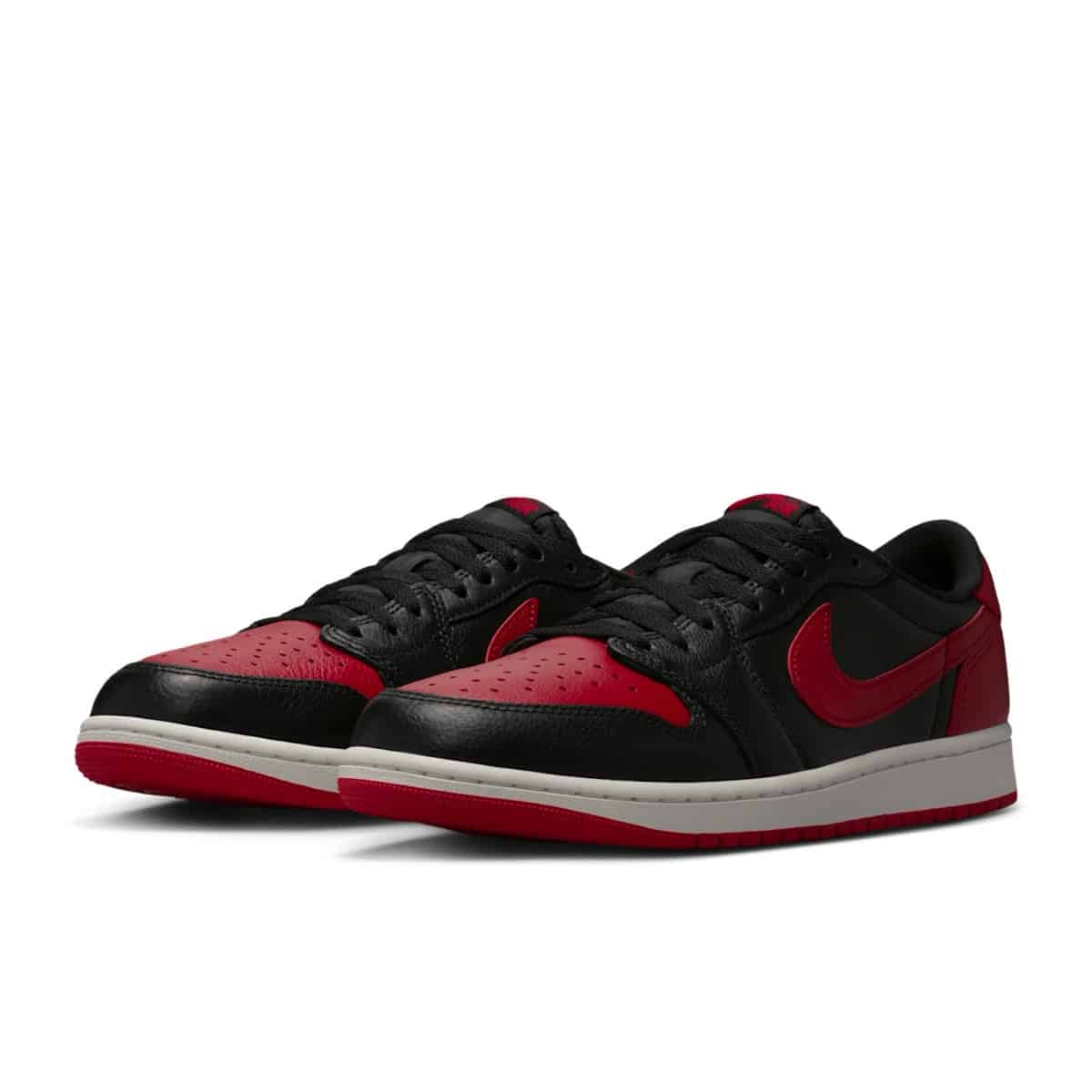 Air Jordan 1 Low Banned IW6276-001 4