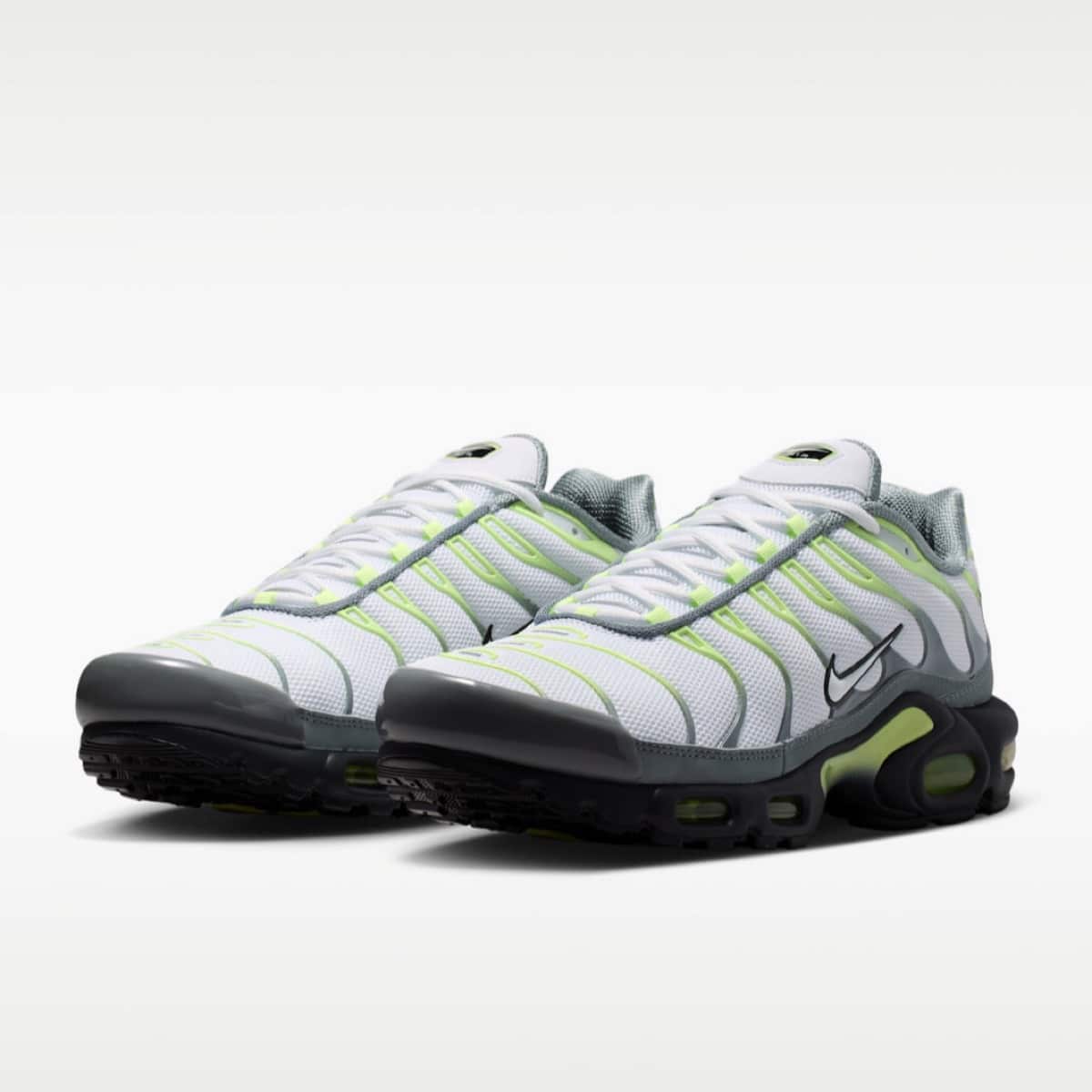 Nike Air Max Plus Light Liquid Lime IR1999-065 4