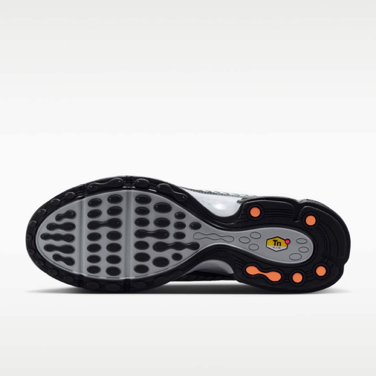 Nike Air Max Plus VII Smoke Grey Hot Curry HQ2197-003 1