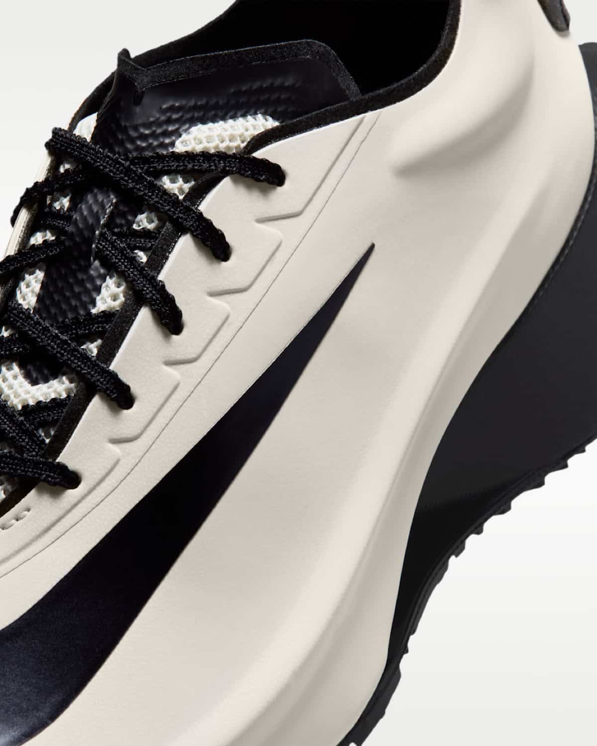 Nike First Sight Noir Light Bone HQ2409-003 7