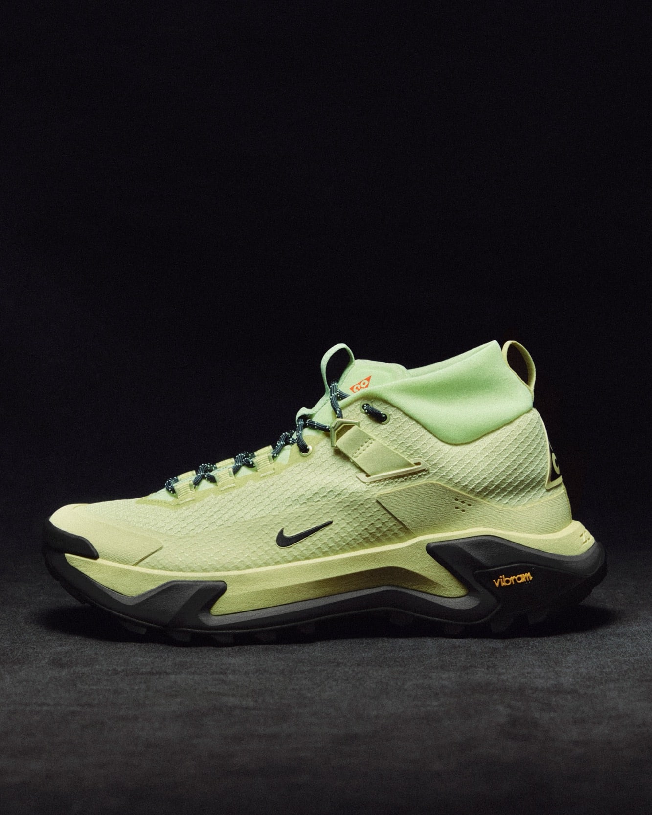 Premiera Nike ACG Zegama Hike 1