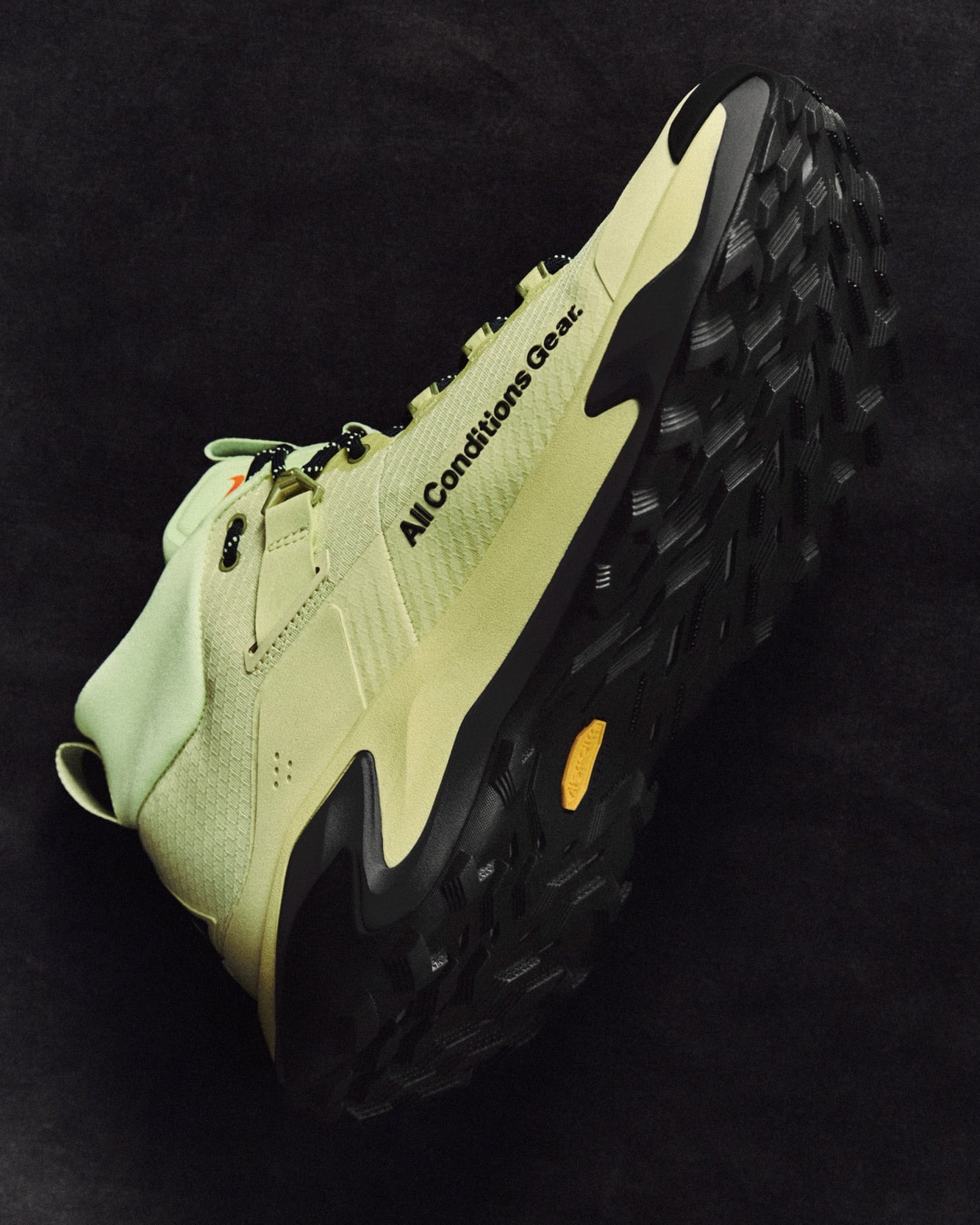 Premiera Nike ACG Zegama Hike 3