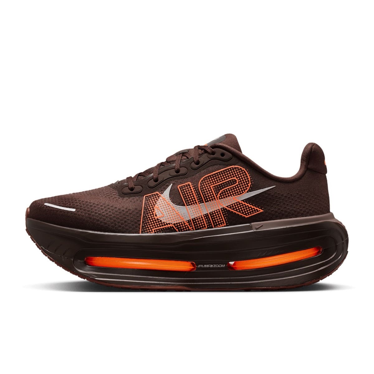 Renegade x Nike Vomero Premium Brown Basalt Total Orange IQ7314-200 2