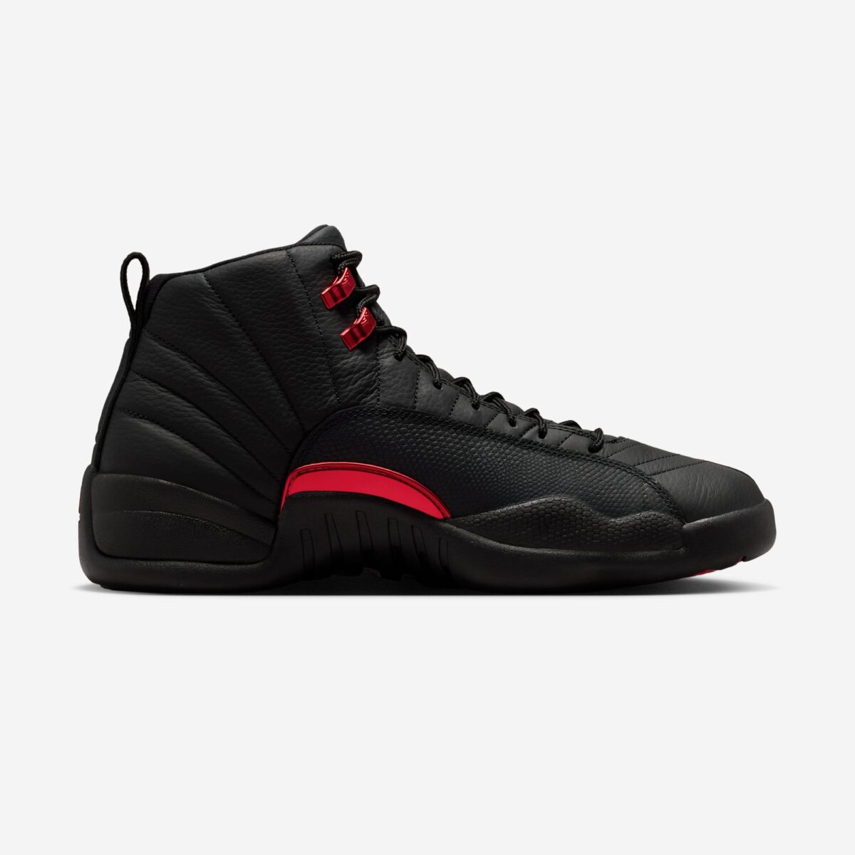 Air Jordan 12 Bloodline CT8013-003 3
