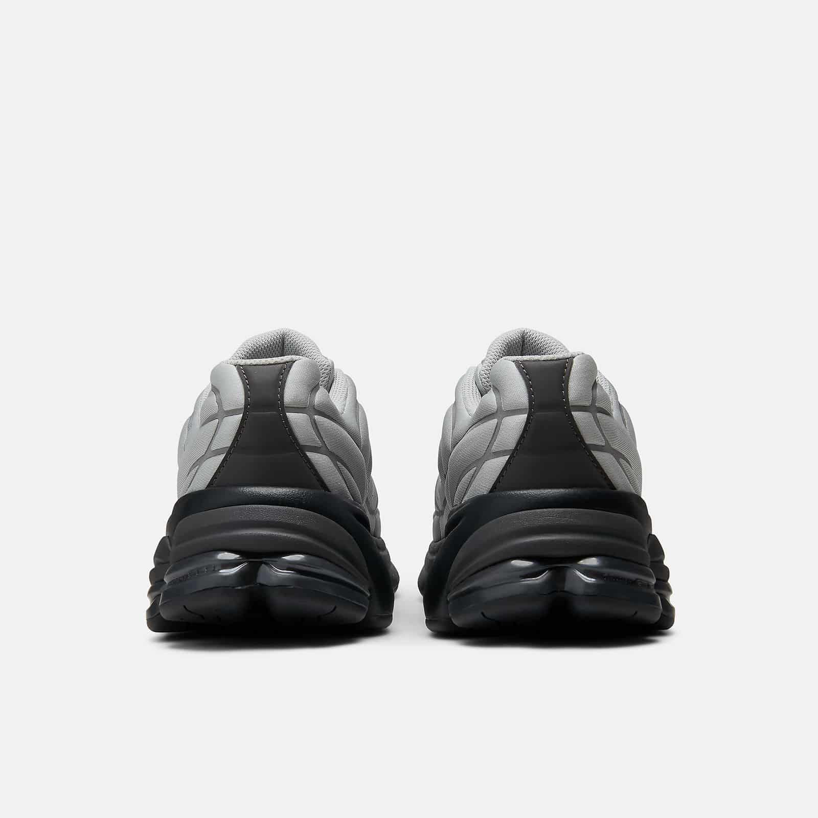 New Balance 5030 Raincloud Black Metallic U50303L3 6