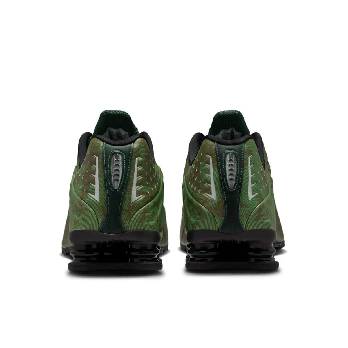 Nike Shox R4 Noble Green IQ0636-300 6