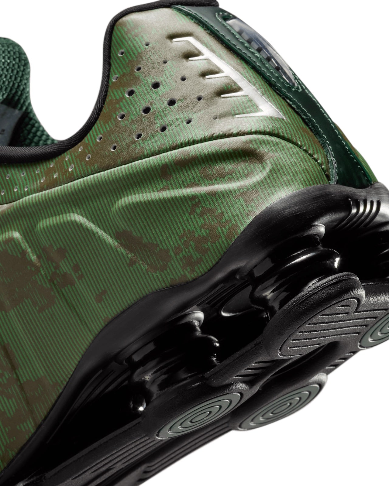 Nike Shox R4 Noble Green IQ0636-300 8