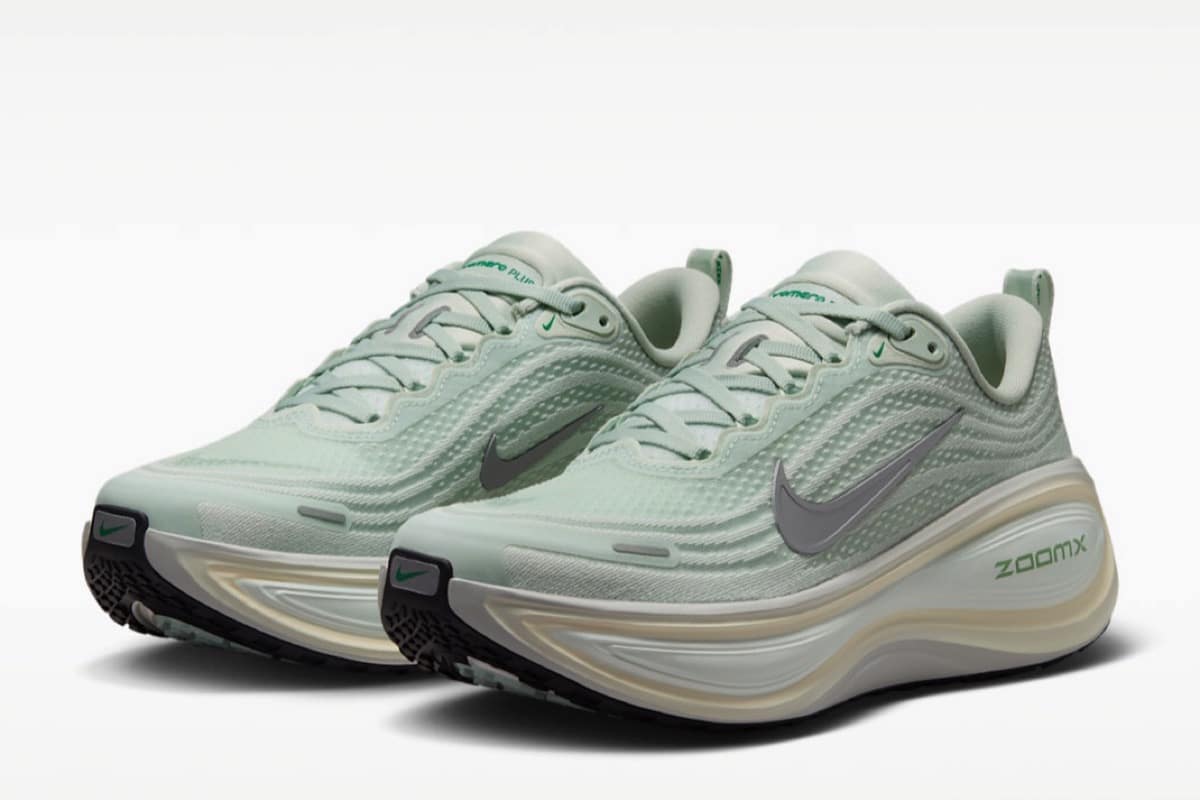Nike Vomero Plus – srebrno-zielony wariant, który robi wrażenie